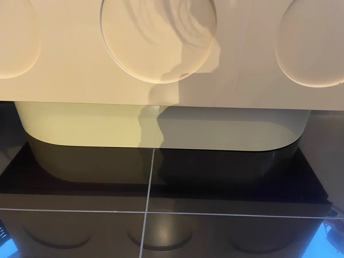 Chest of Drawers - Image 2