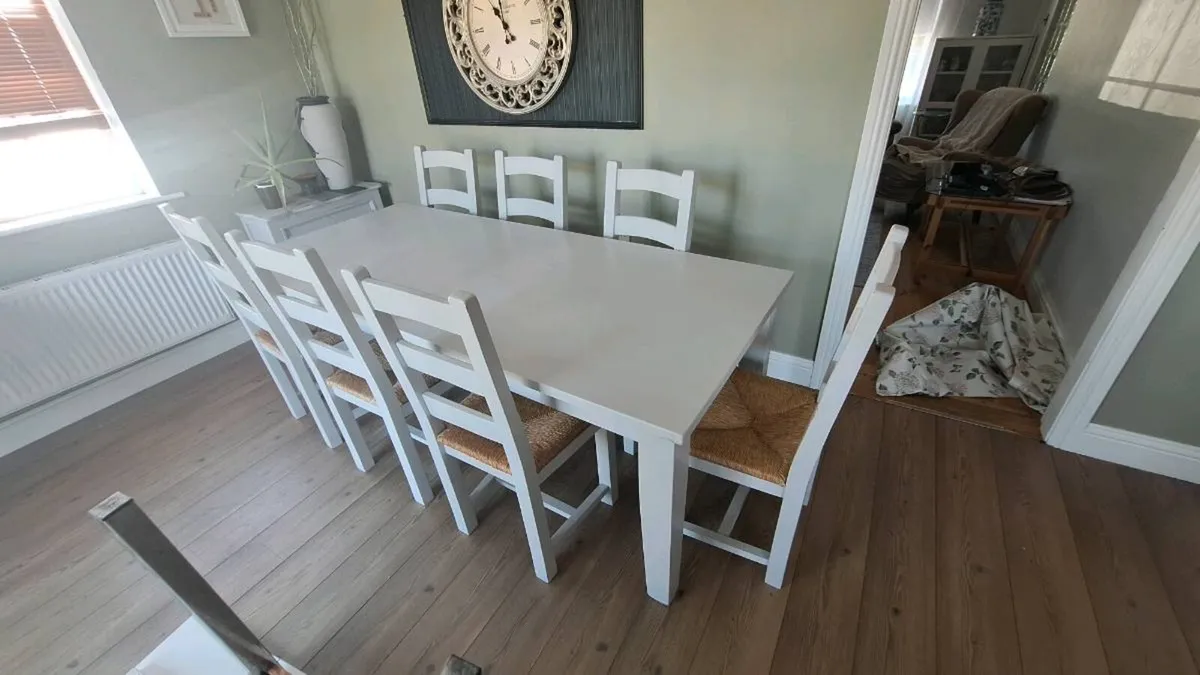 Solid White Oak dinning table - Image 4