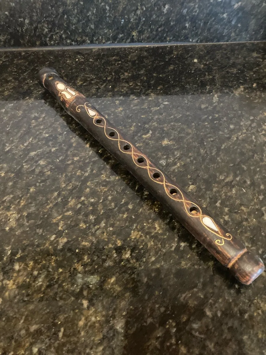 Indian whistle with mother of pearl inlay - Image 1