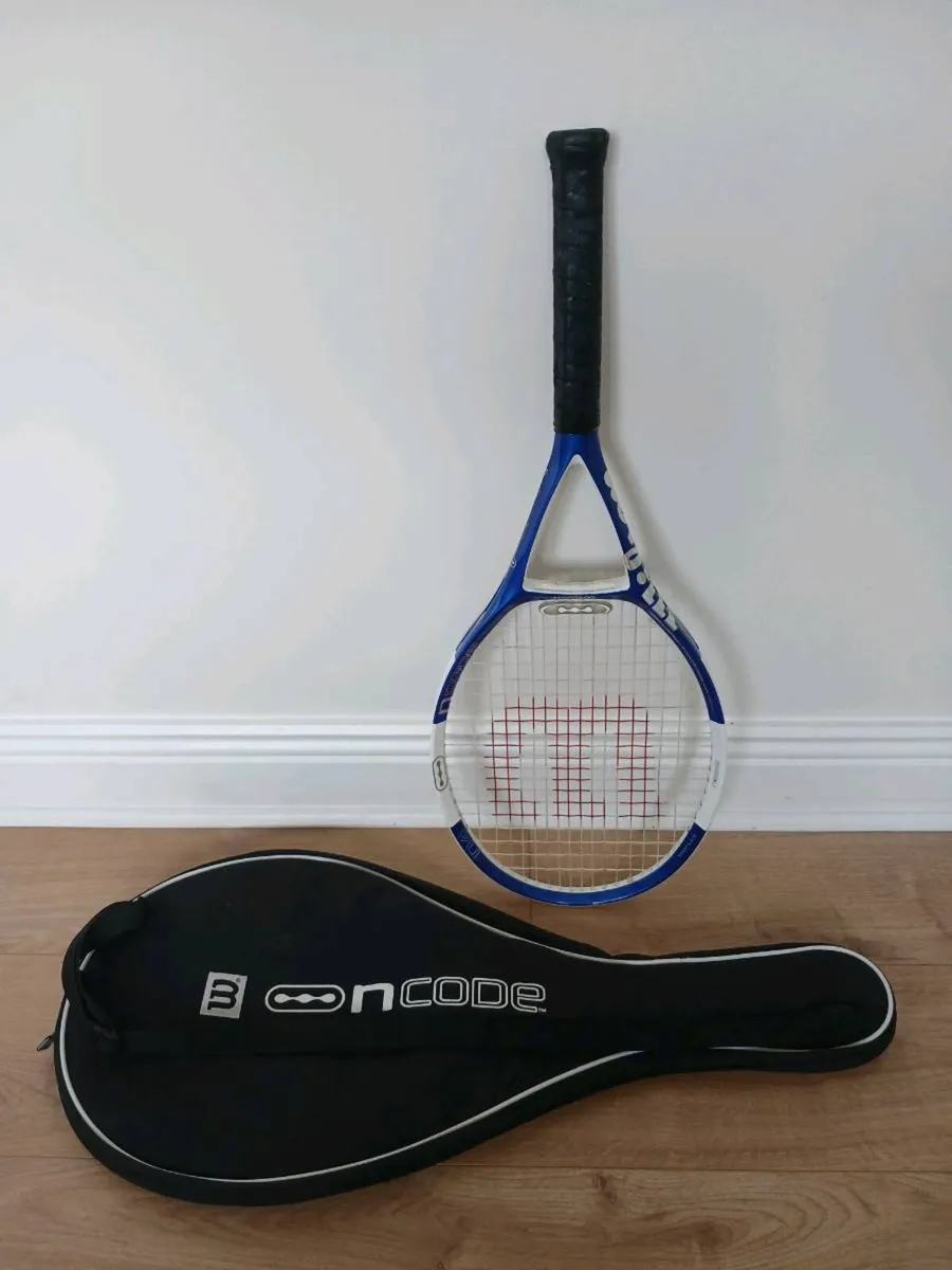 Tennis racket with case - Image 2