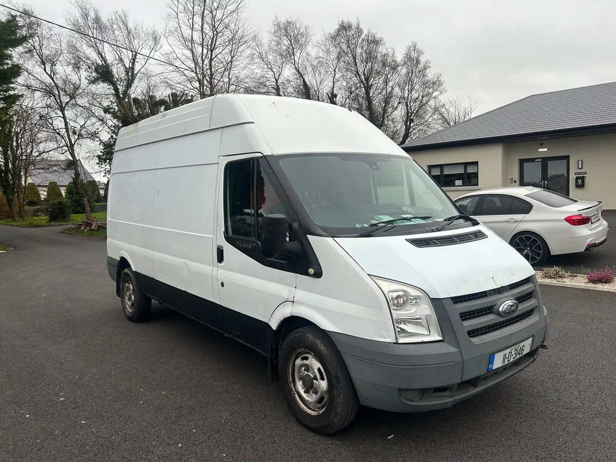 2011 ford transit tax/doe - Image 1