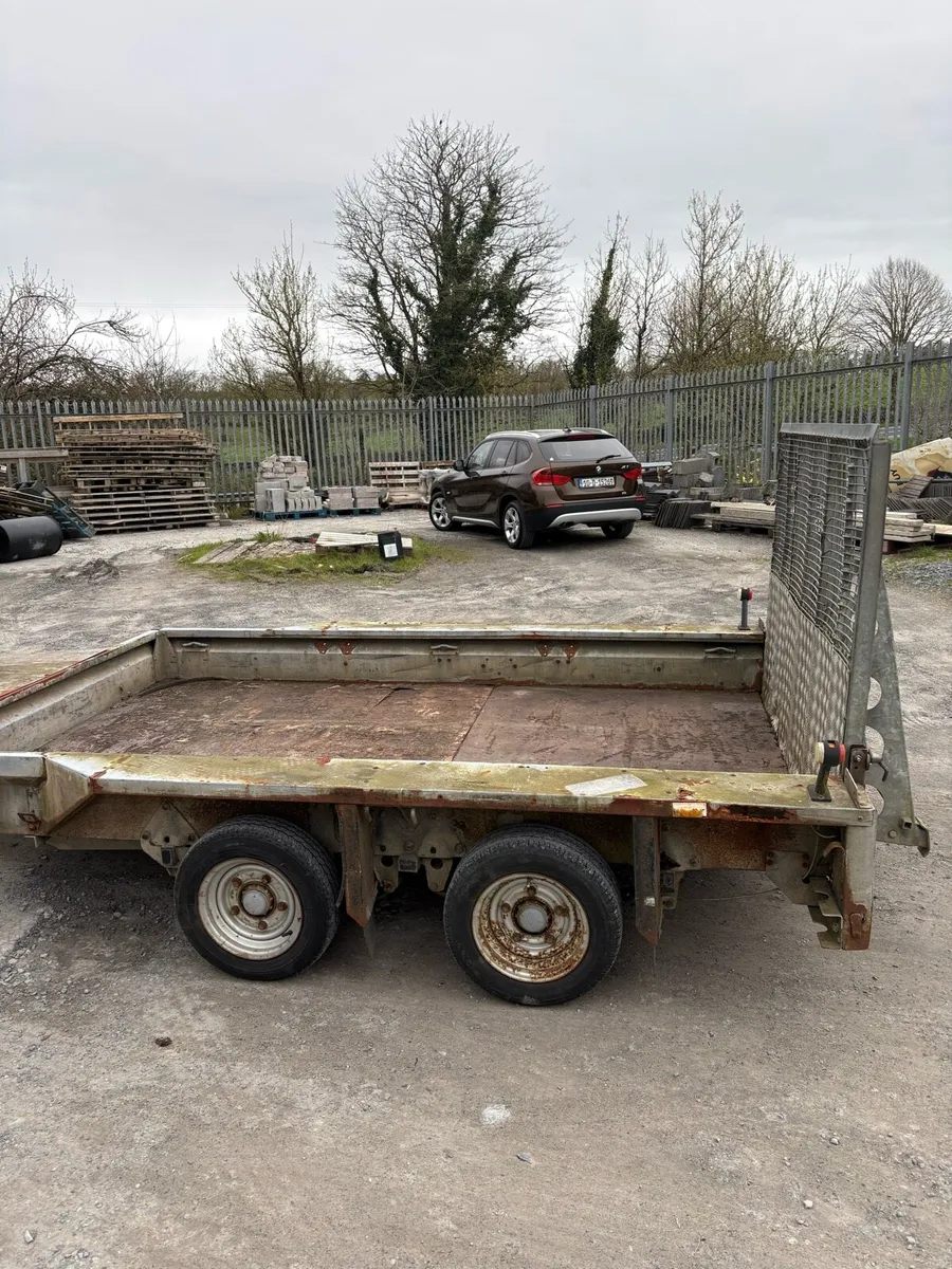 Plant Trailer - Image 1