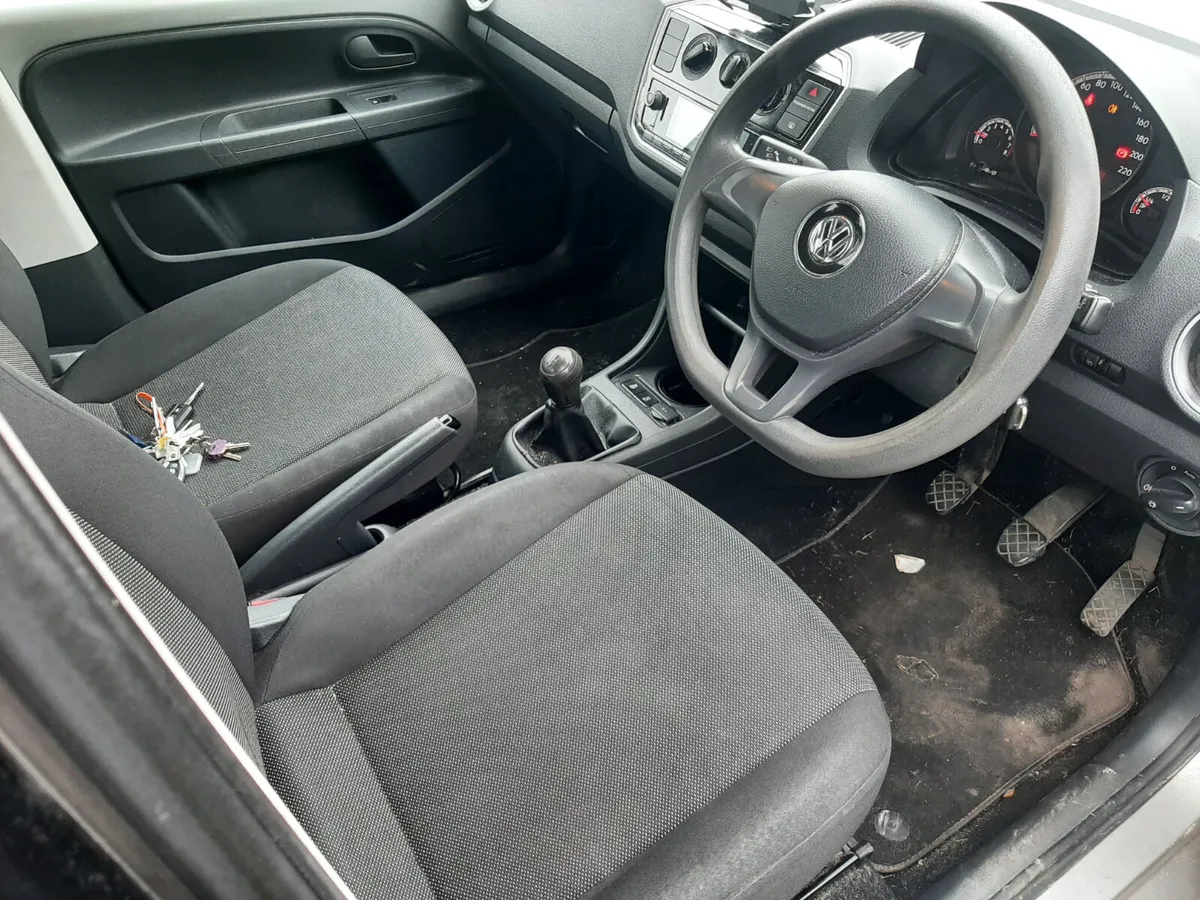 VW TAKE UP 1.0 LITRE . ,1 OWNER . 2018 - Image 2