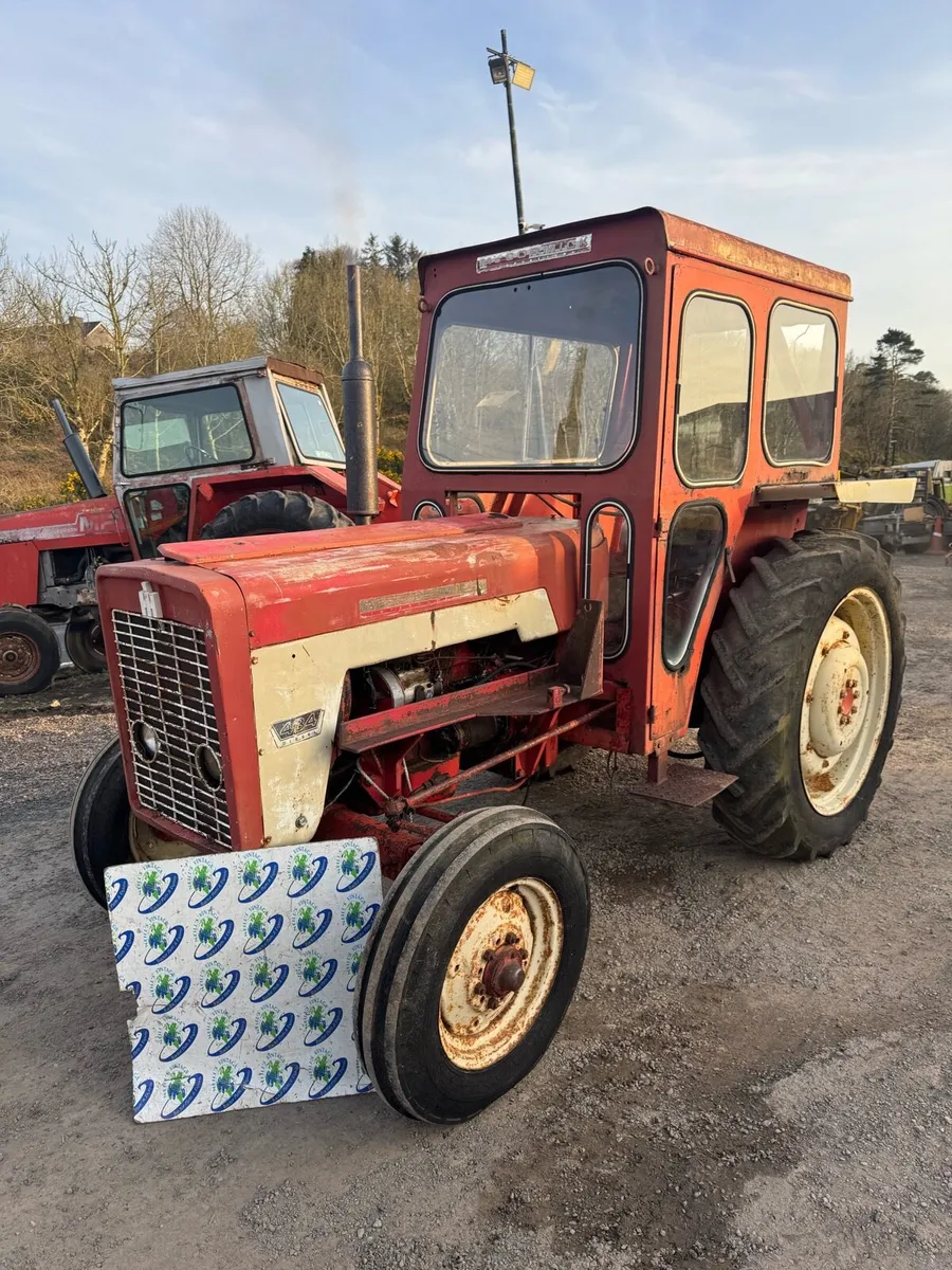 McCormick International 434 Tractor - Image 1