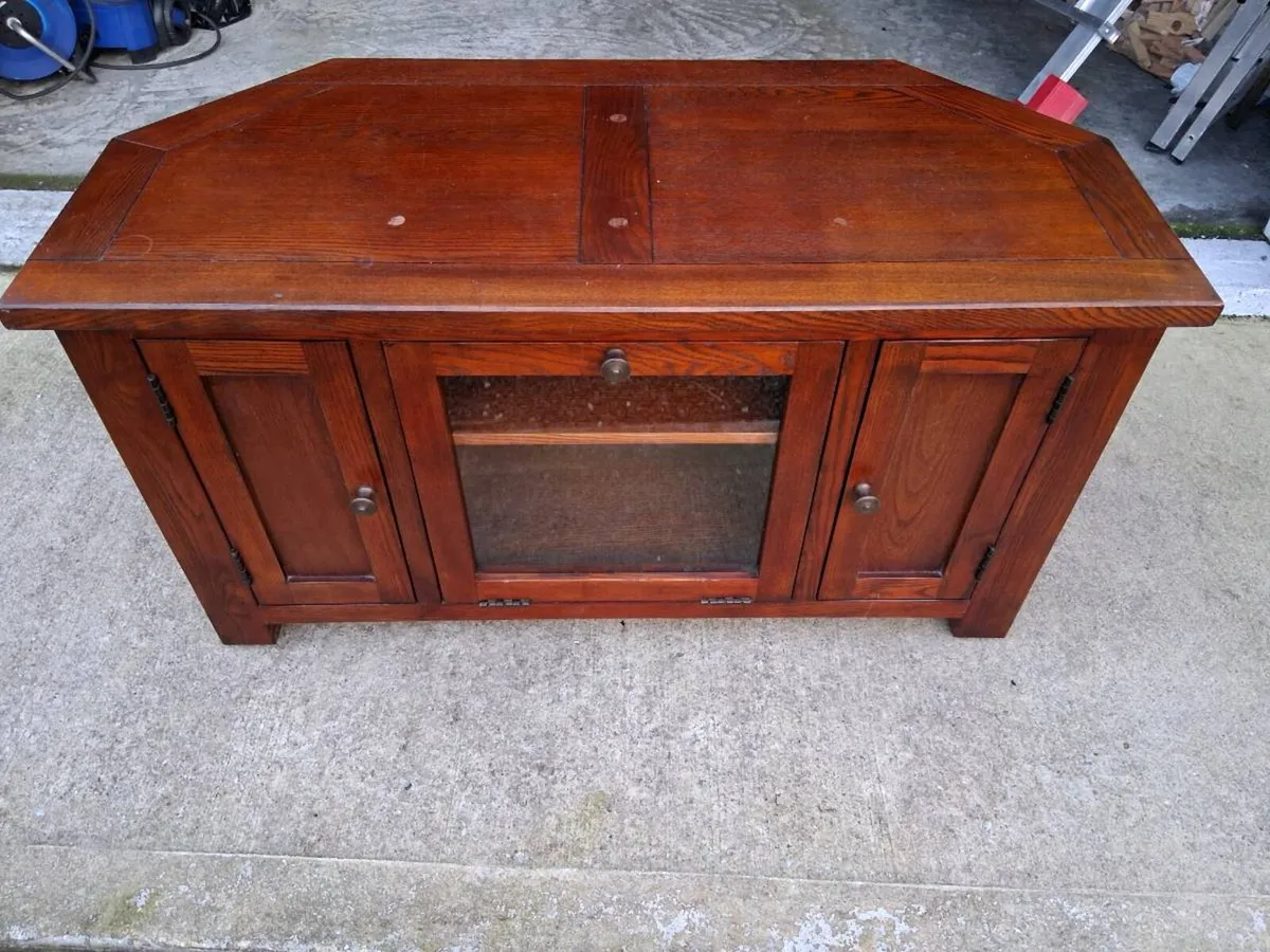 Corner TV Unit - Image 4