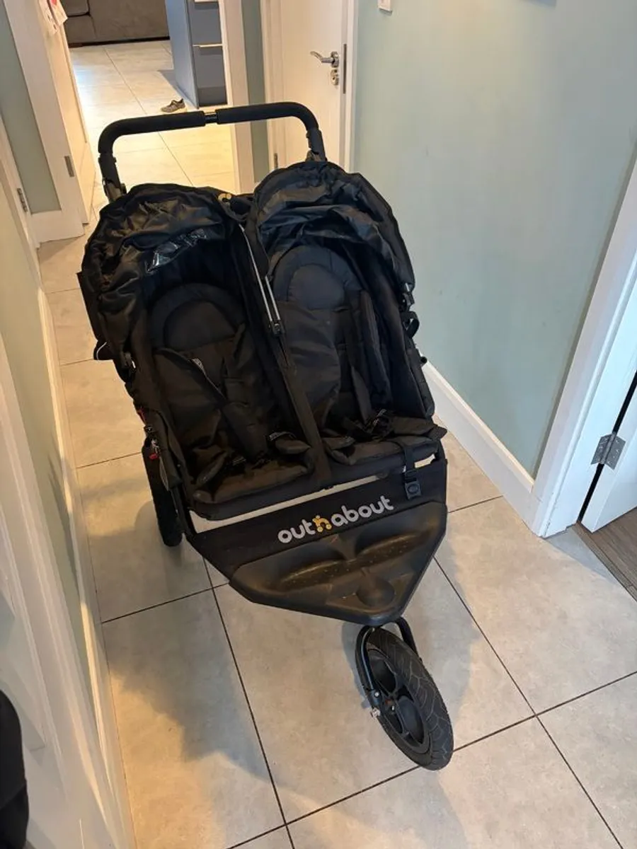Out n About Double buggy - Image 3