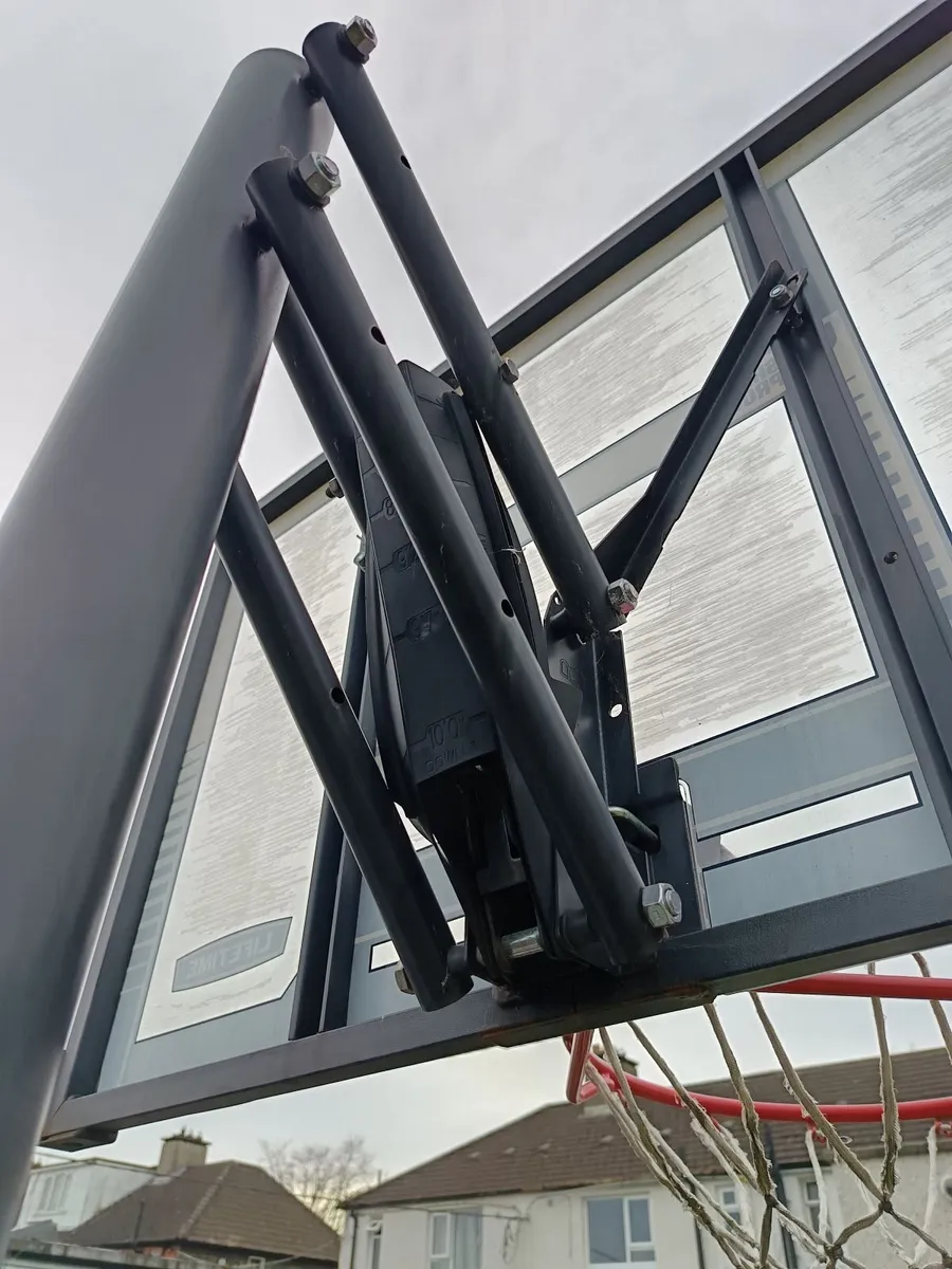 basketball hoop - Image 4