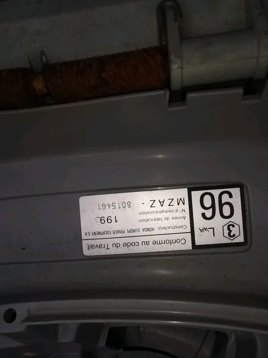 Lawnmower Honda - Image 3