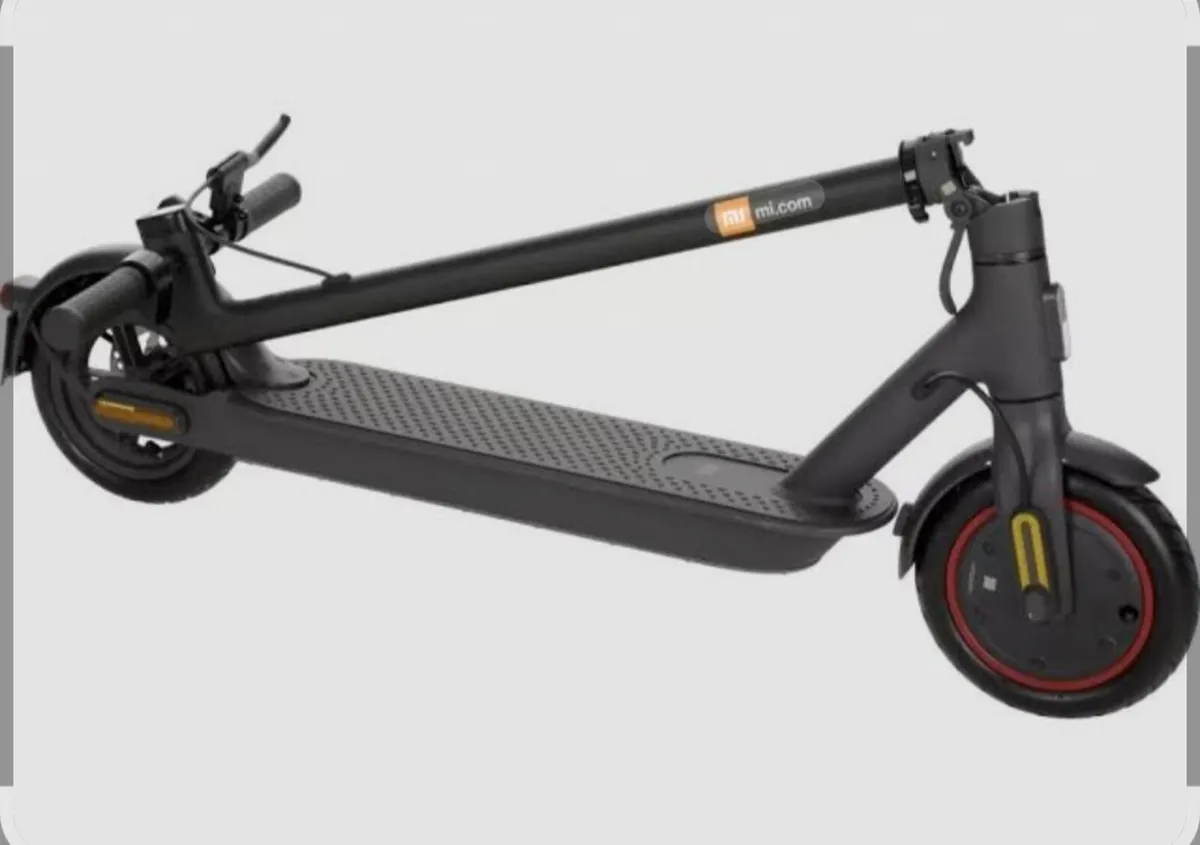 Escooter, Xiaomi Mi pro 2 - Image 2
