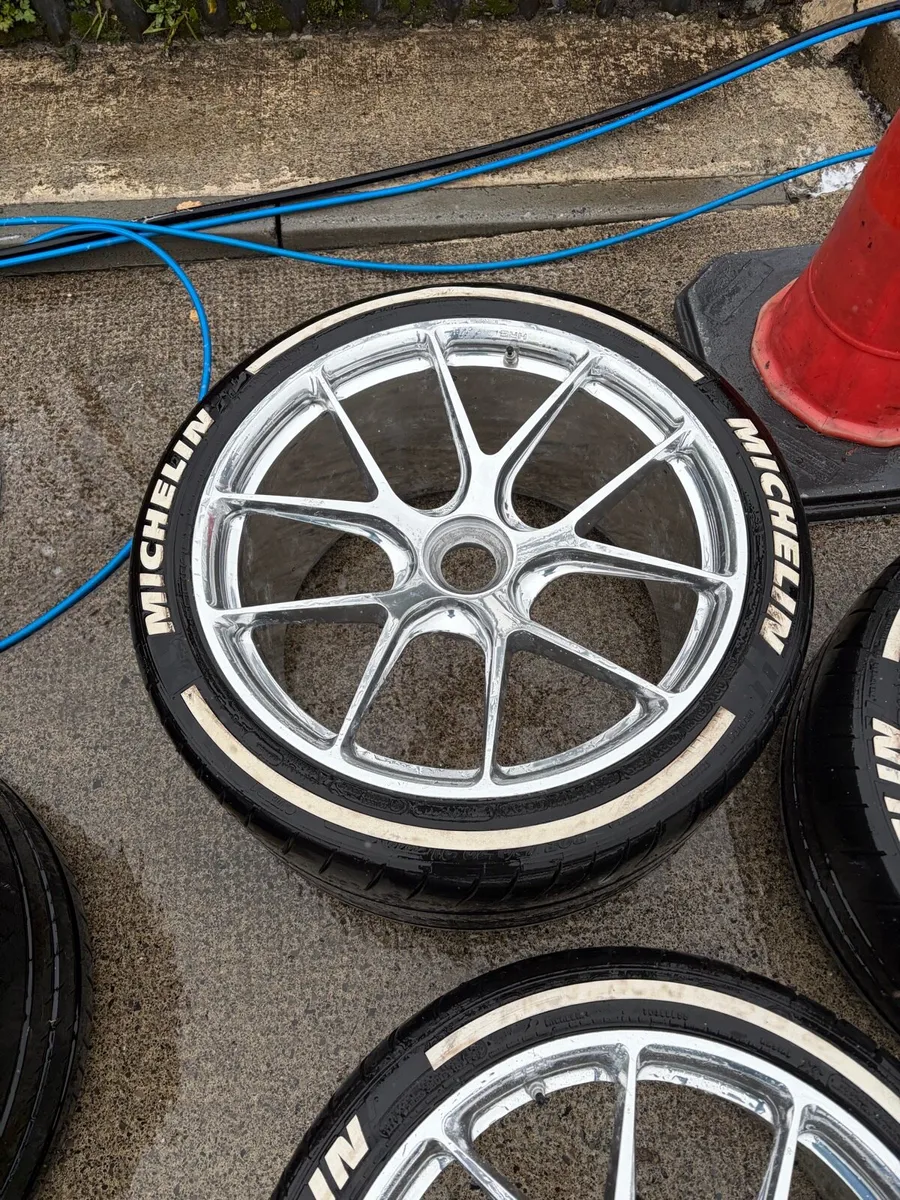 HRE wheels - Image 1