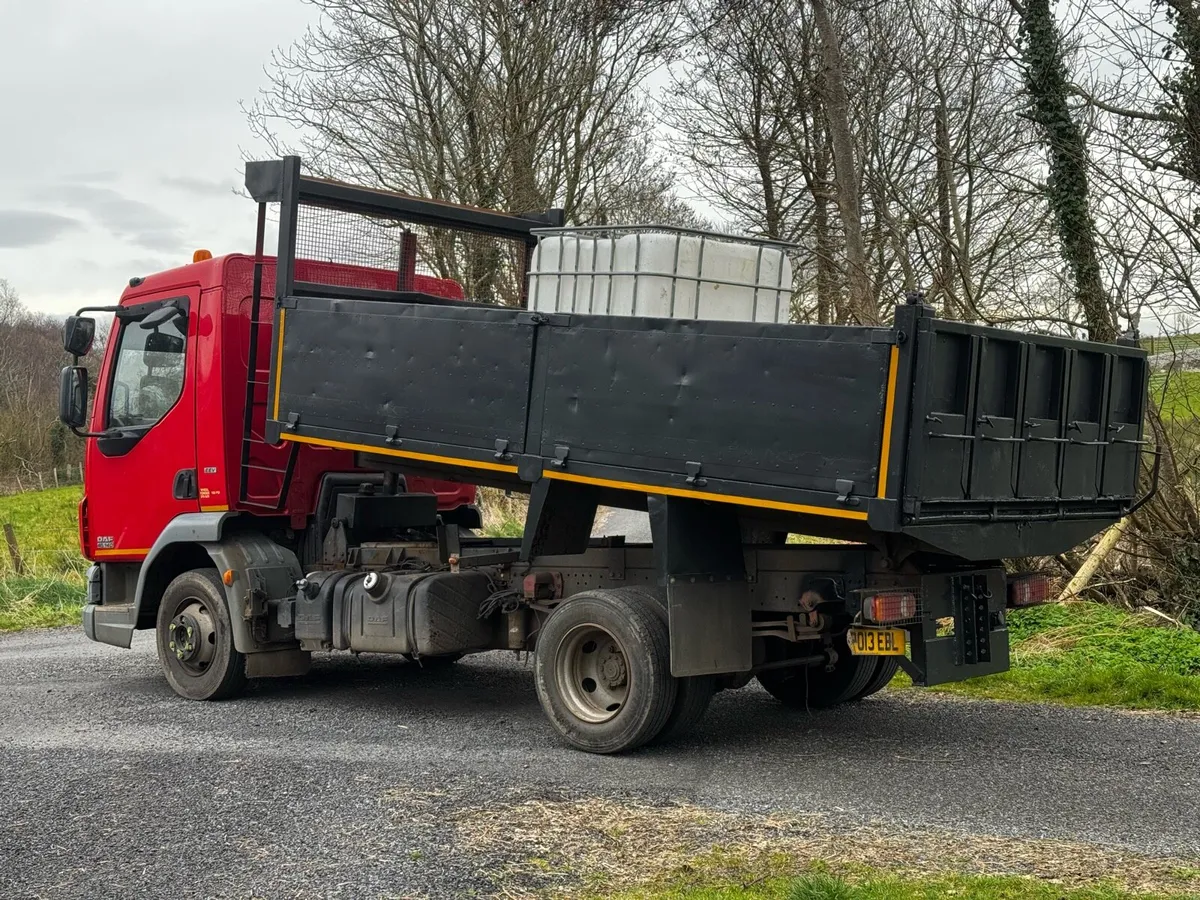 2013 Daf lf tipper - Image 2
