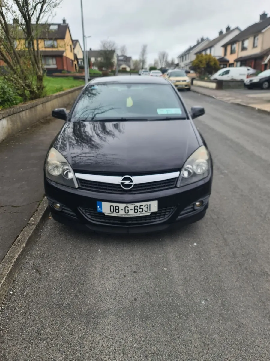 Opel Astra 2008 - Image 2