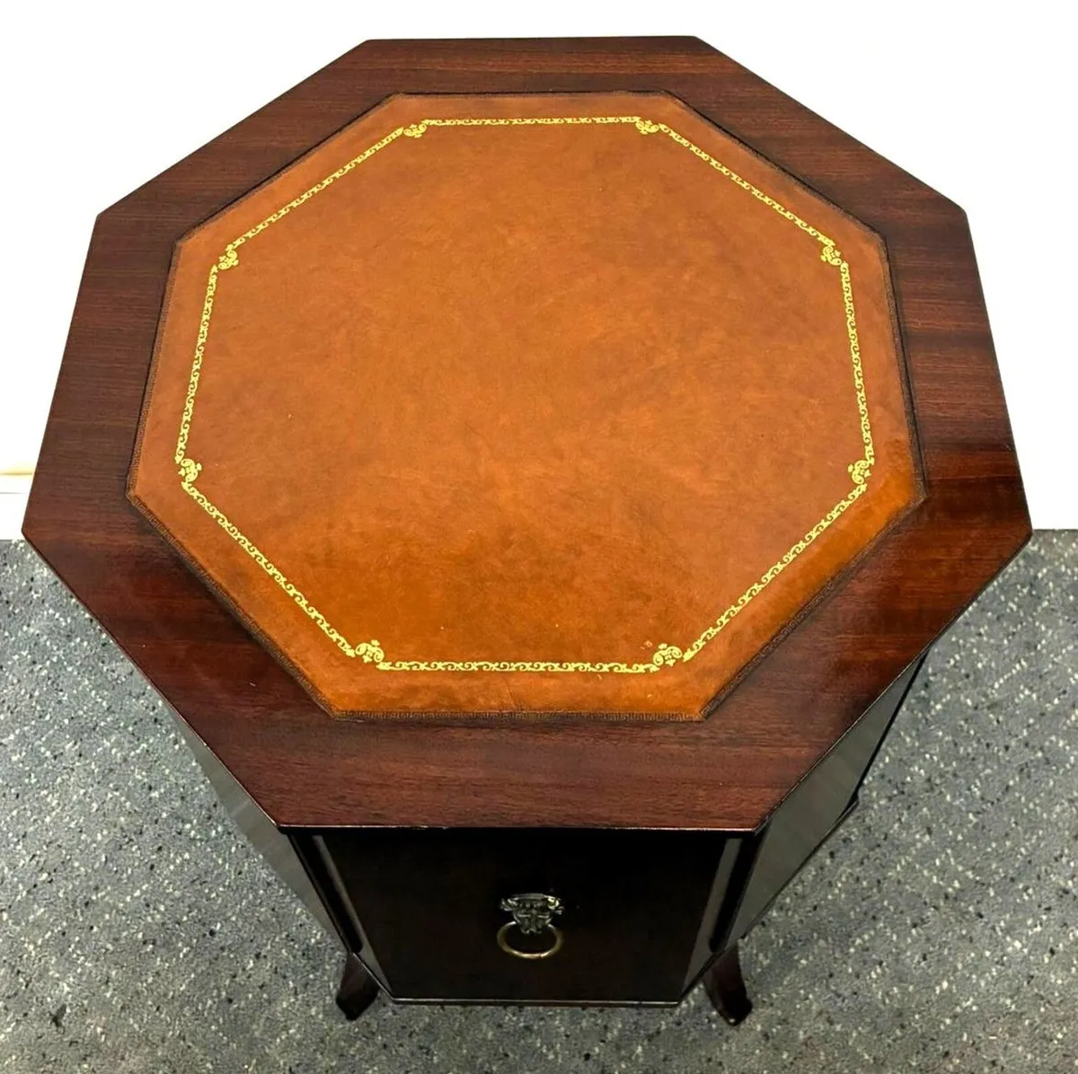 VINTAGE DRINKS CABINET - Image 3