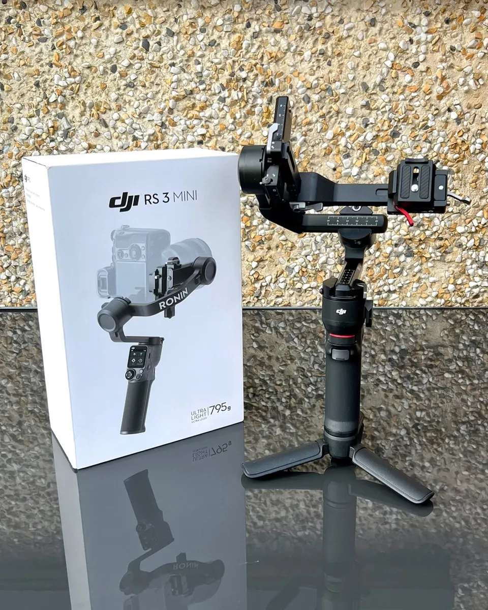 DJI RS 3 Mini - Used Once - Like New - Boxed - Image 1