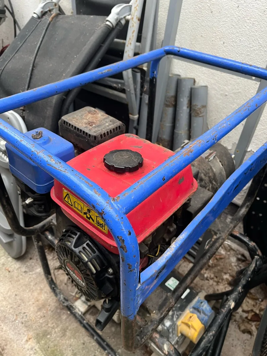 Honda generator - Image 3