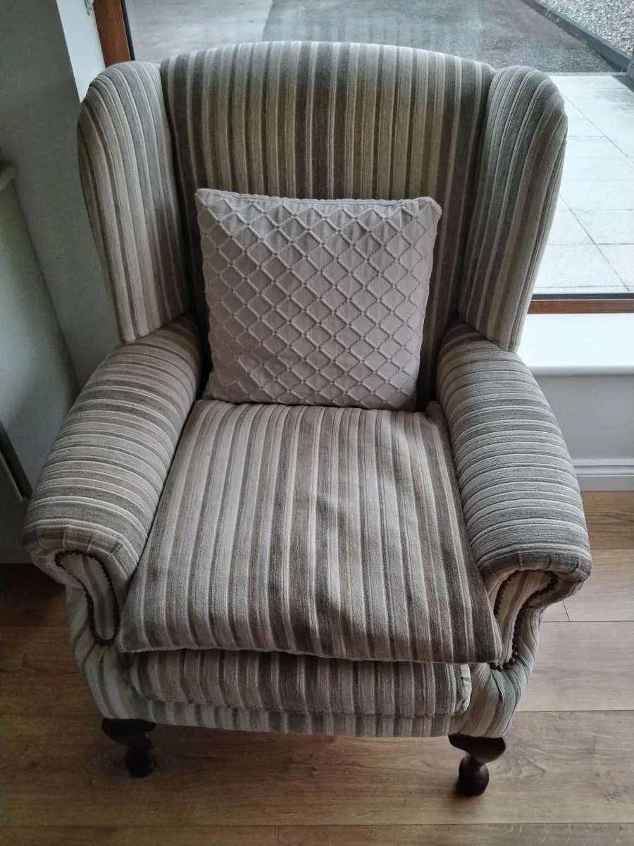 Queen Ann arm chair - Image 2