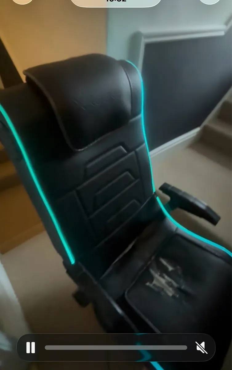 Gaming Chair - Image 4