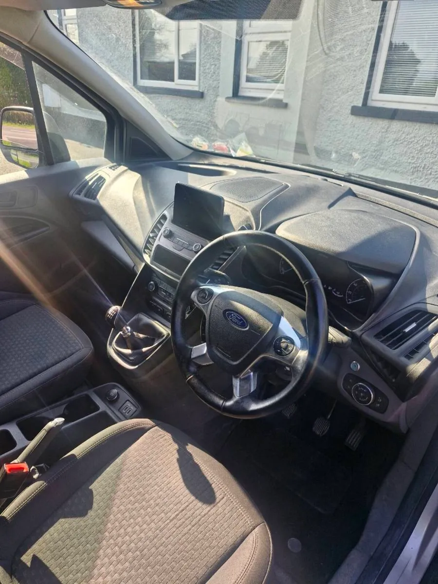 Ford Connect LWB Trend - Image 4