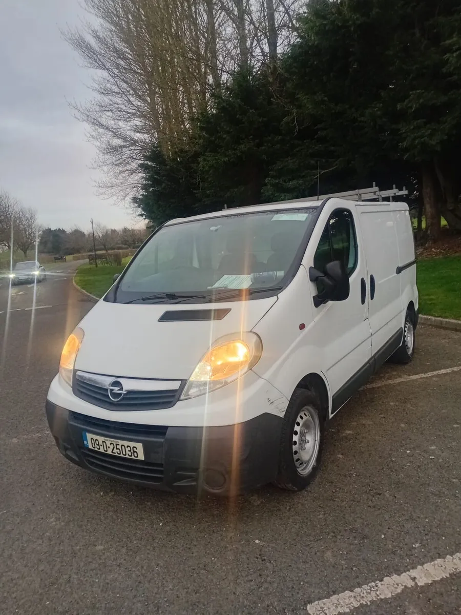 2009 Opel vivaro - Image 1