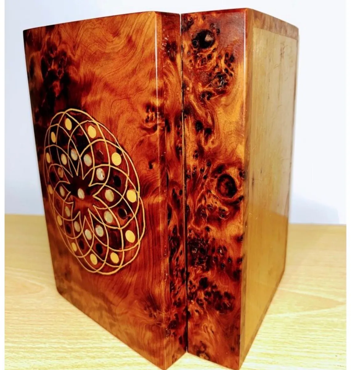 Vintage trinket box - Image 1