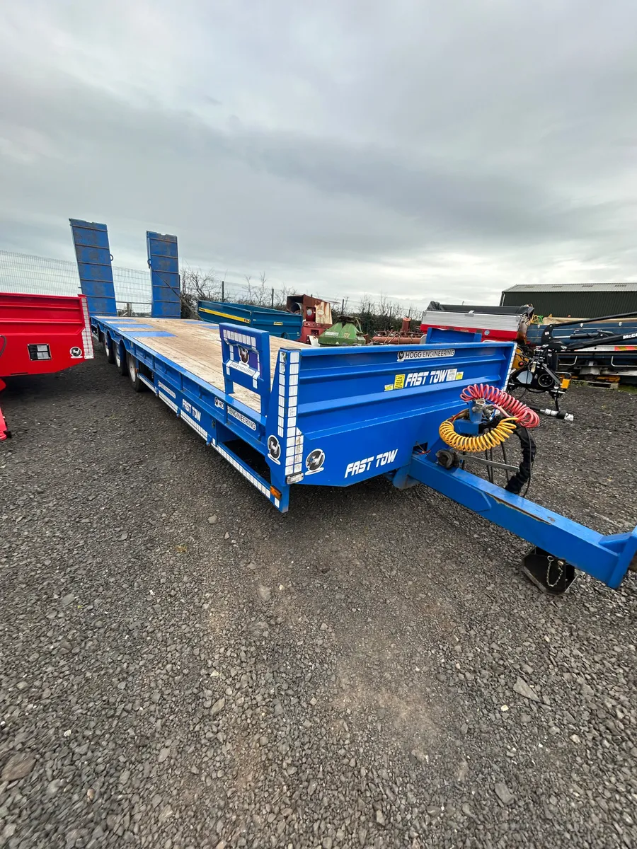 2022 32ft 27ton hogg Lowloader - Image 2