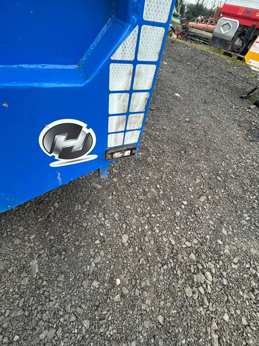 2022 32ft 27ton hogg Lowloader - Image 3