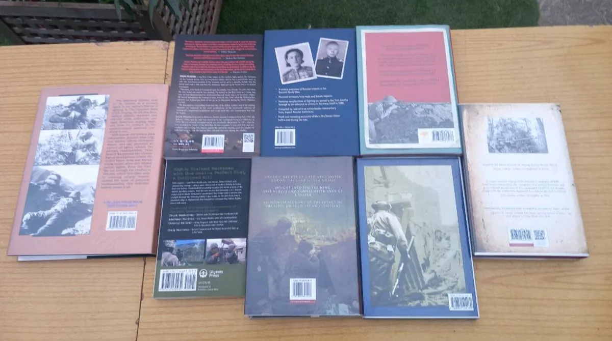 8 sniper books, great condition,  D18 - Image 2