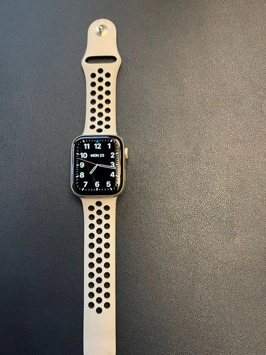 Apple Watch 6 ( Nike Sport ) - Image 2