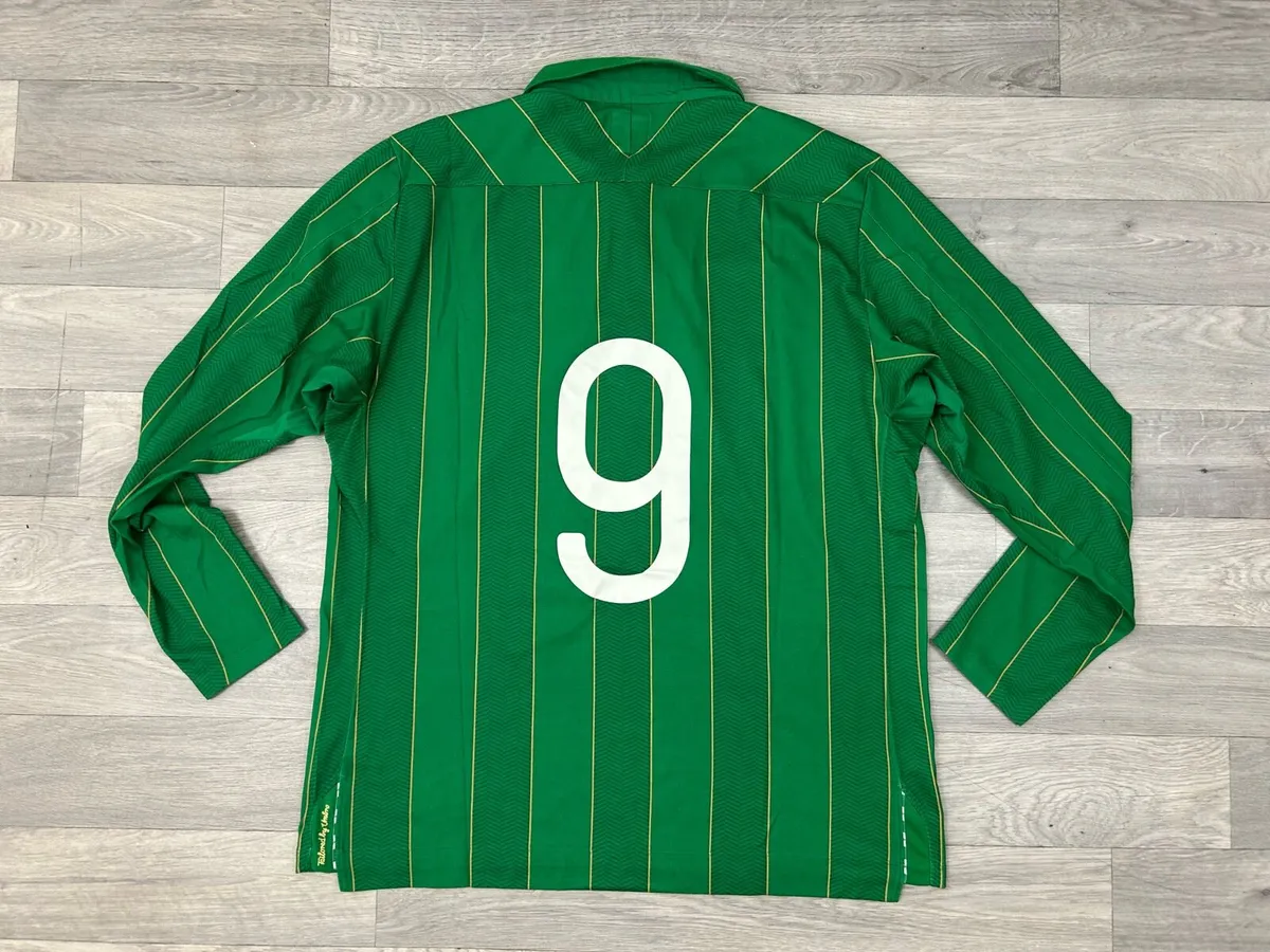 Umbro Ireland Long Sleeve Numbered Jersey Mens L - Image 1