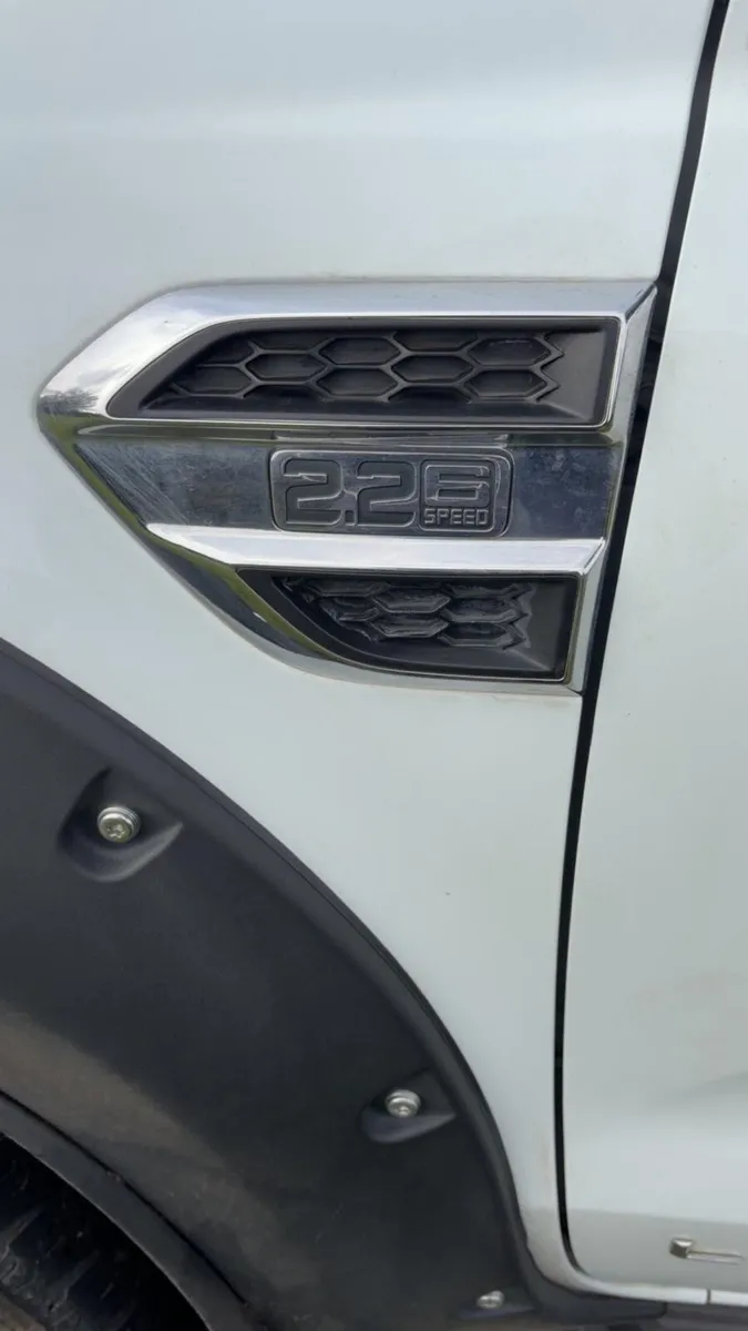Ford Ranger Limited FRESH NCT - Image 4