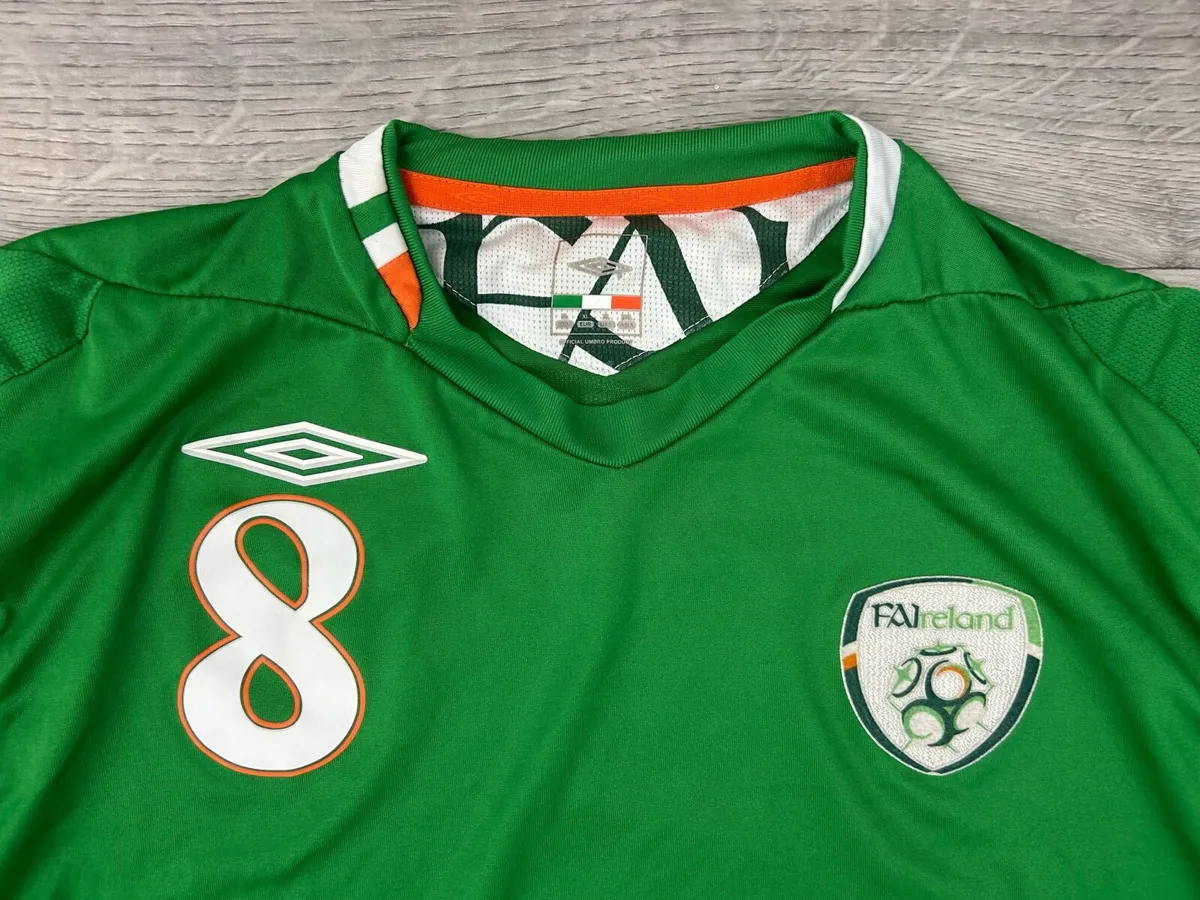 Vintage 2006 Umbro Ireland Player Issue Jersey XL - Image 4