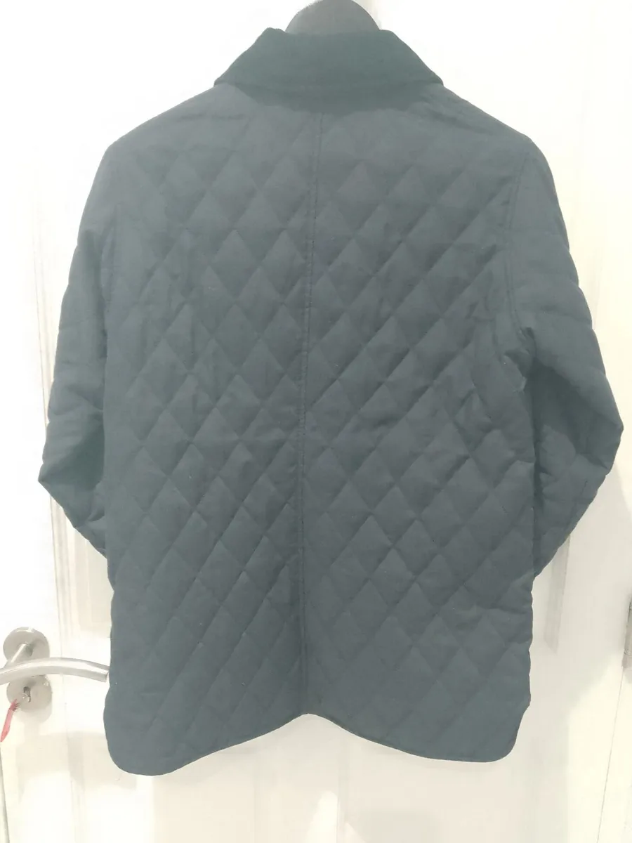 Barbour Classic Quilted jacket M/L - Image 2