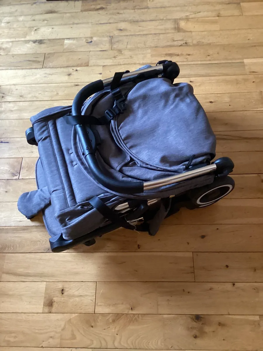 Stroller/Buggy - Image 3