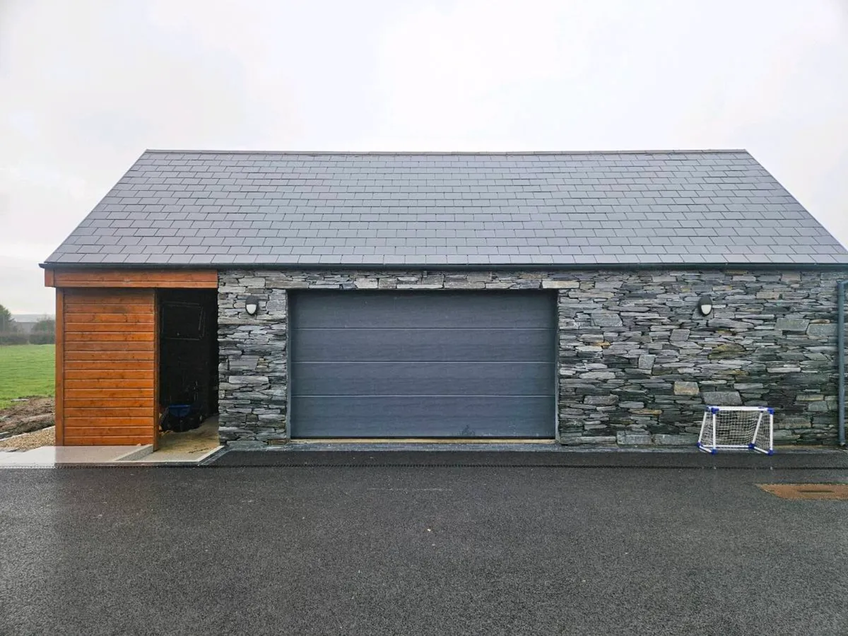 Garage doors - Image 3