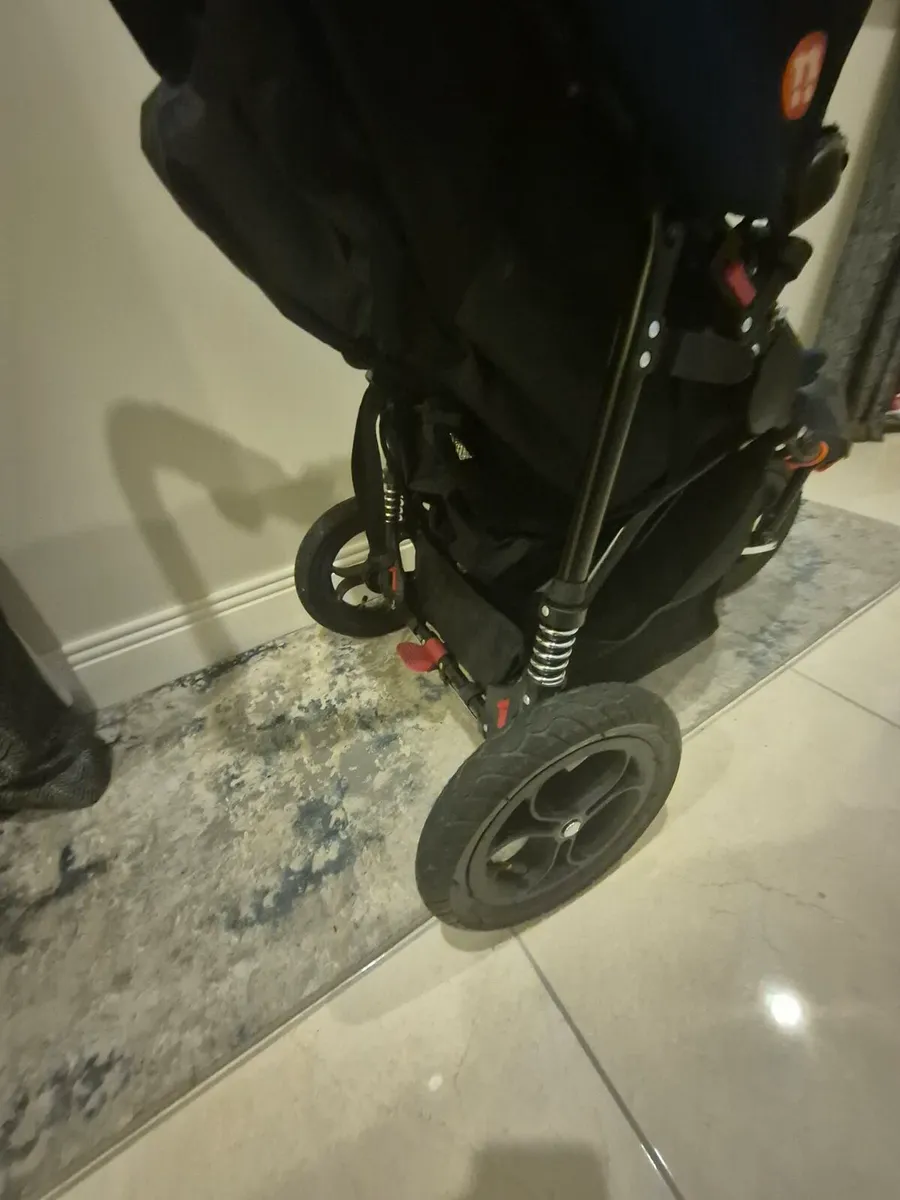 out and about nipper v5 - Image 4