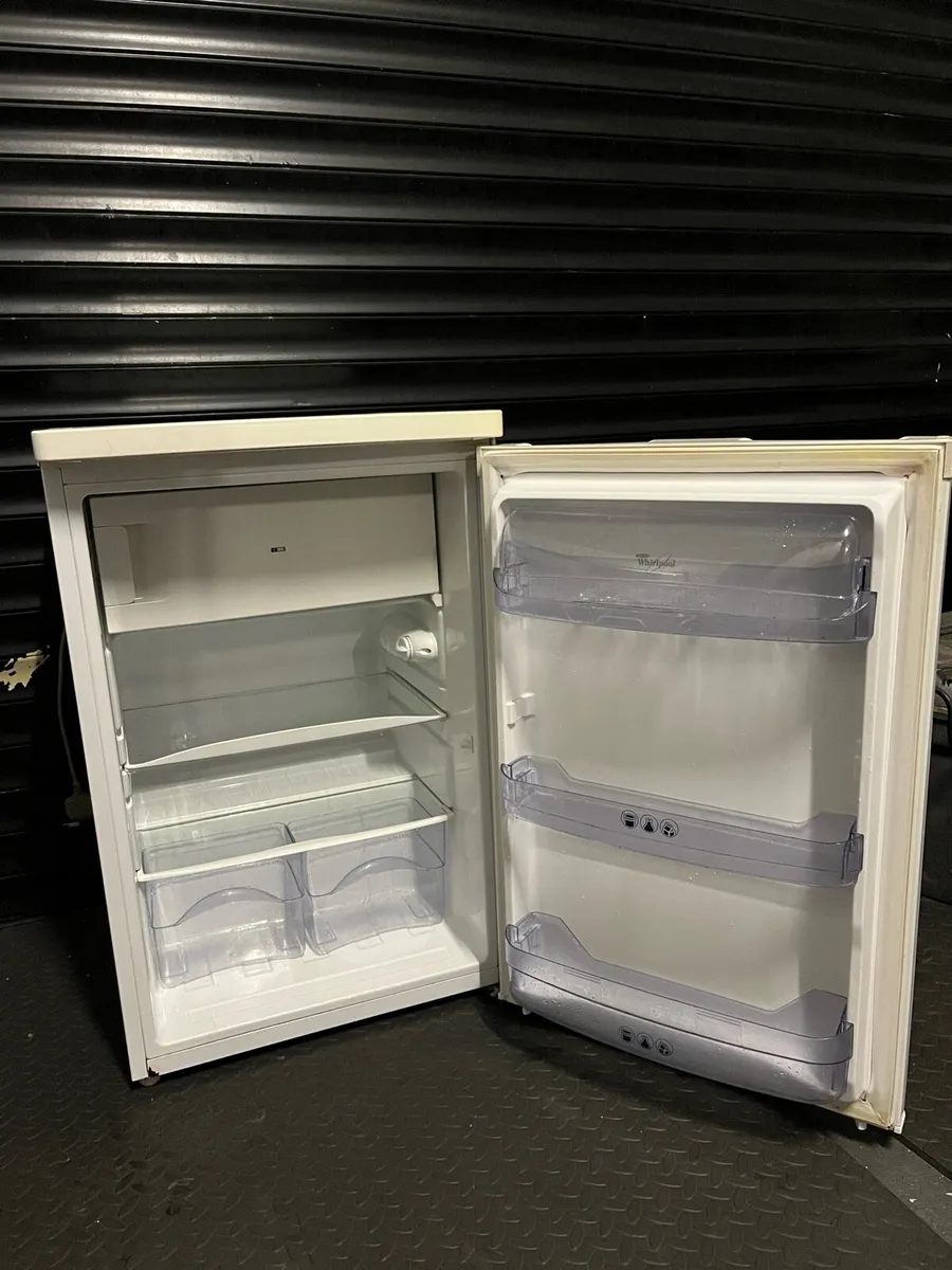 Whirlpool under-counter fridge (icebox) - Image 2