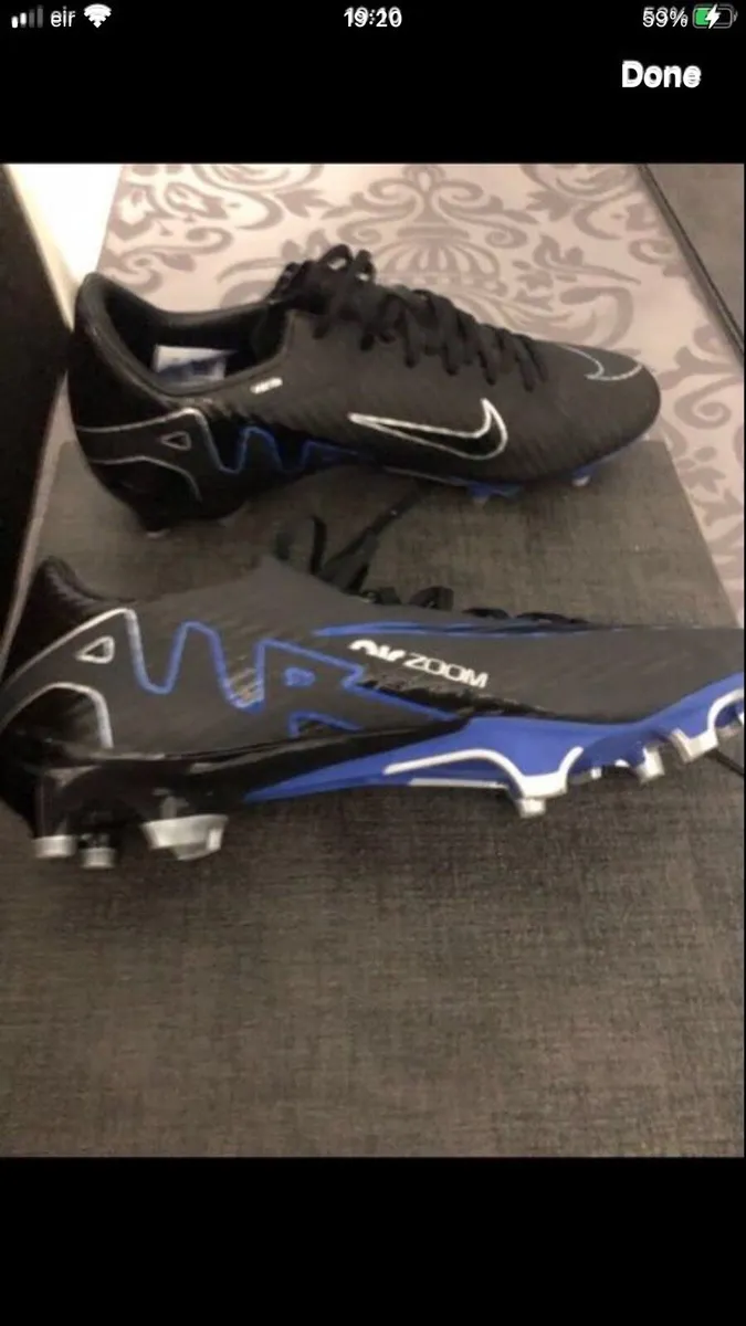 Men’s vapour airmax football boots size 6 €30 - Image 2