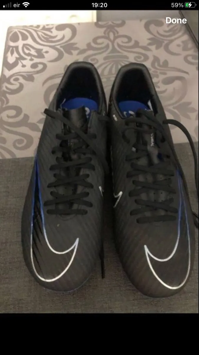 Men’s vapour airmax football boots size 6 €30 - Image 4