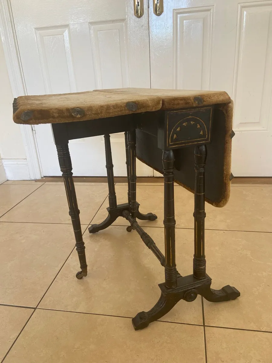 Georgian Pembroke table - Image 3