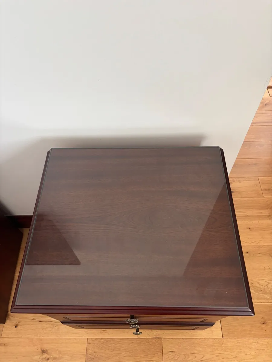 Bedside lockers - Image 2