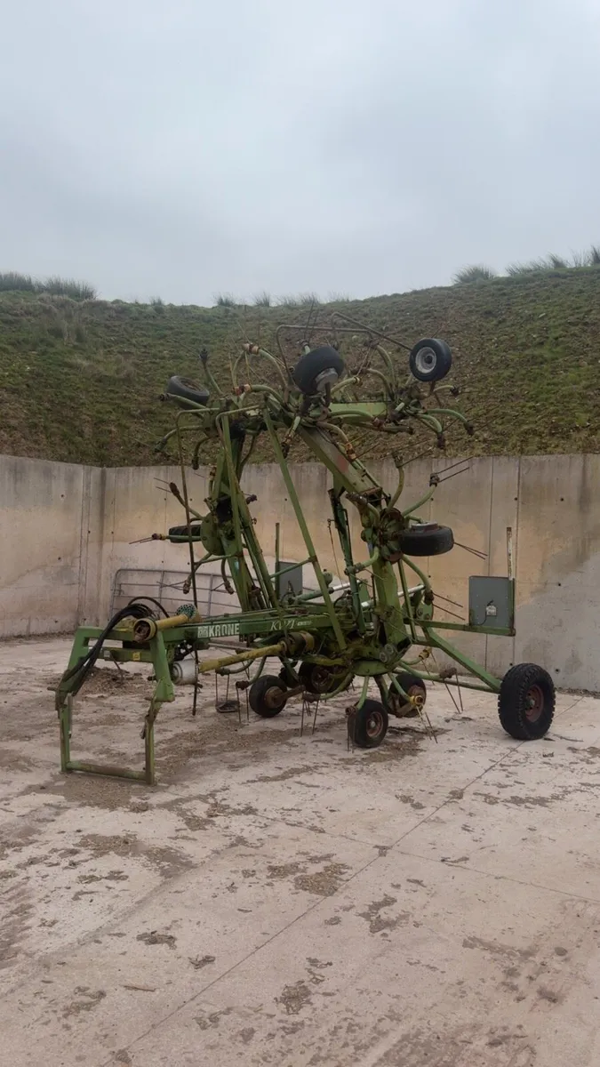 Krone Tedder - Image 1