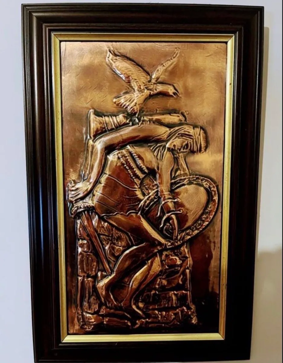 Handcrafted copper Cú Chulainn - Image 1