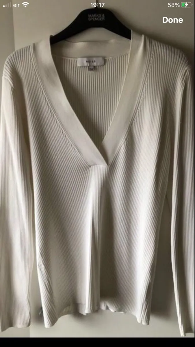 Ladies designer jumper size 12 €10 - Image 1