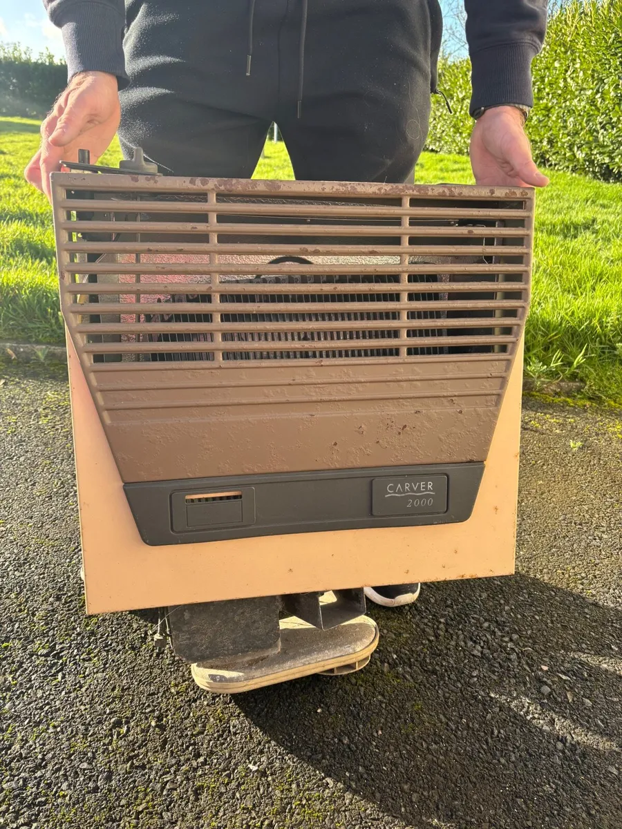 Electric and gas Fridge and Heater for caravan - Image 4