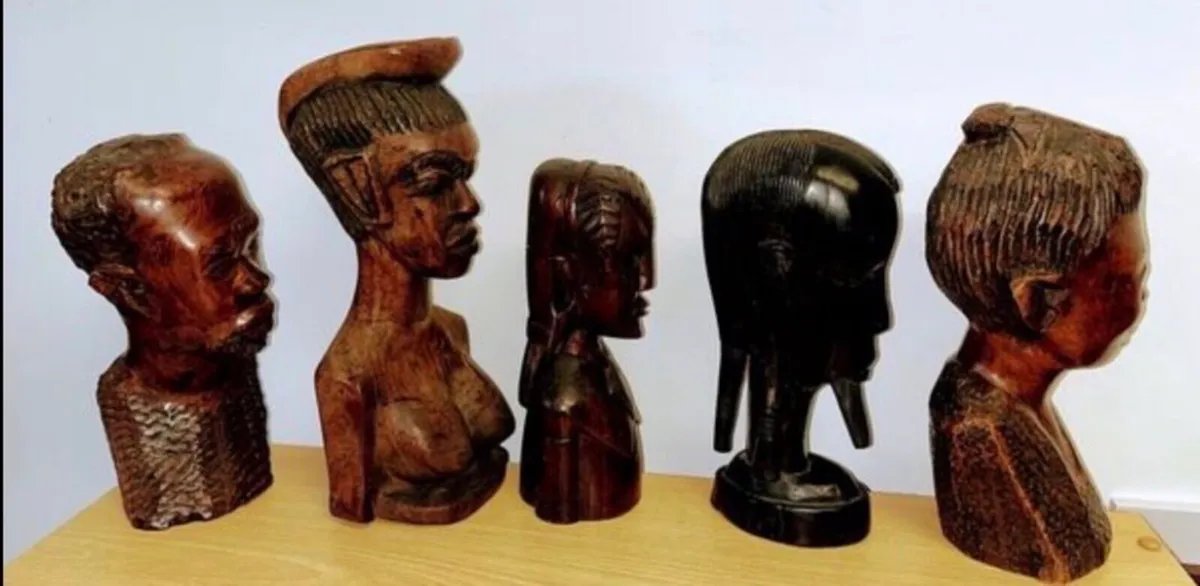 5 Vintage African tribal sculptures - Image 1