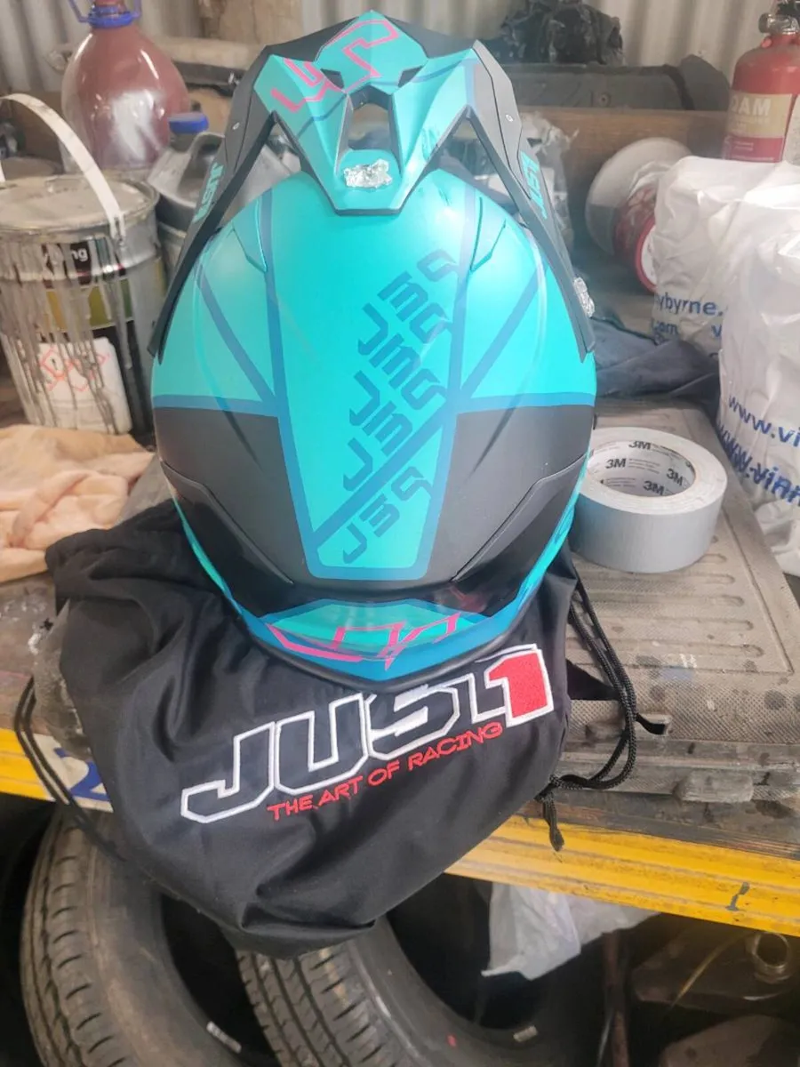 moto cross gear - Image 1