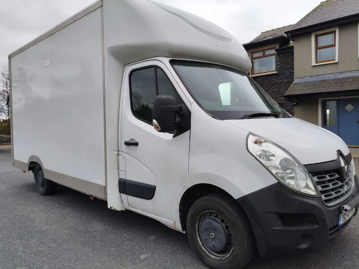 Renault Master 2019 - Image 1