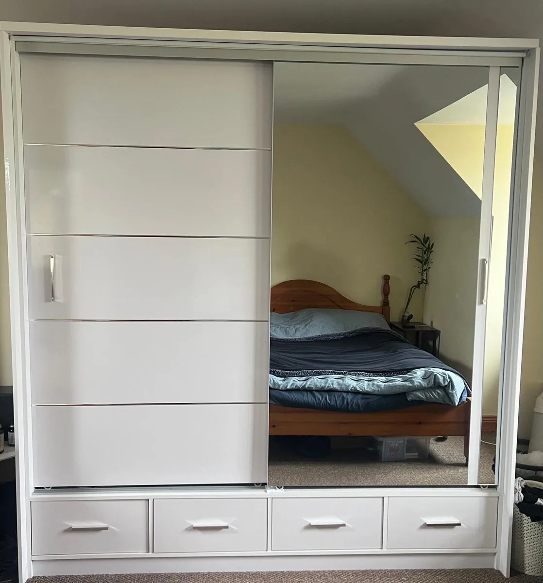 White double door wardrobe with led light bar - Image 2