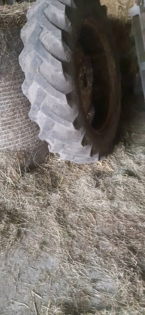 12 X 36 Tractor Wheels - Image 2