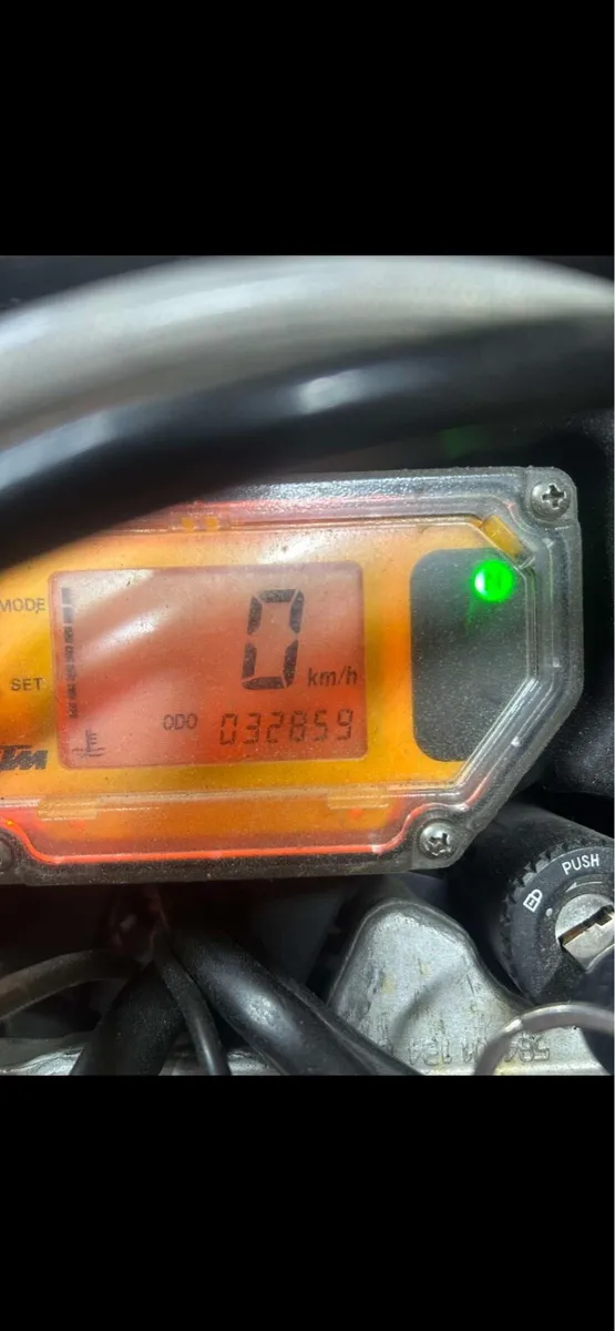 Ktm lc4 supermoto - Image 4